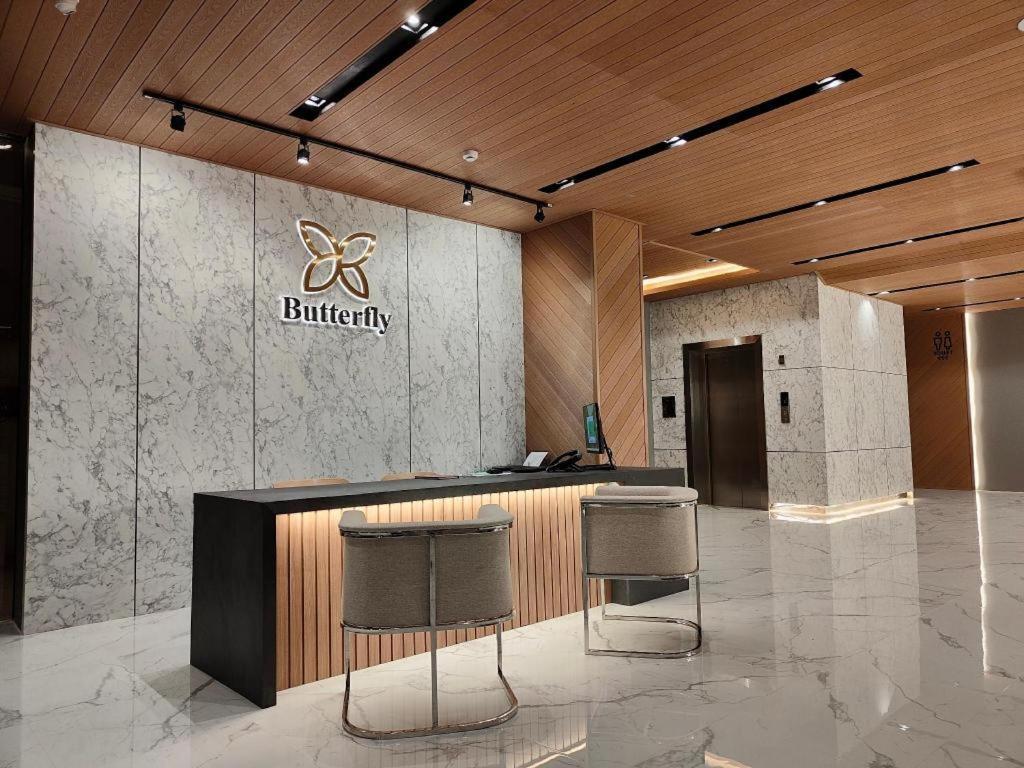 Butterfly Hotel Betong Ban Komo Sip Paet Экстерьер фото