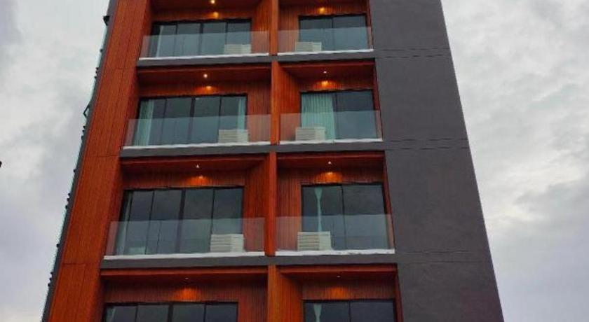 Butterfly Hotel Betong Ban Komo Sip Paet Экстерьер фото
